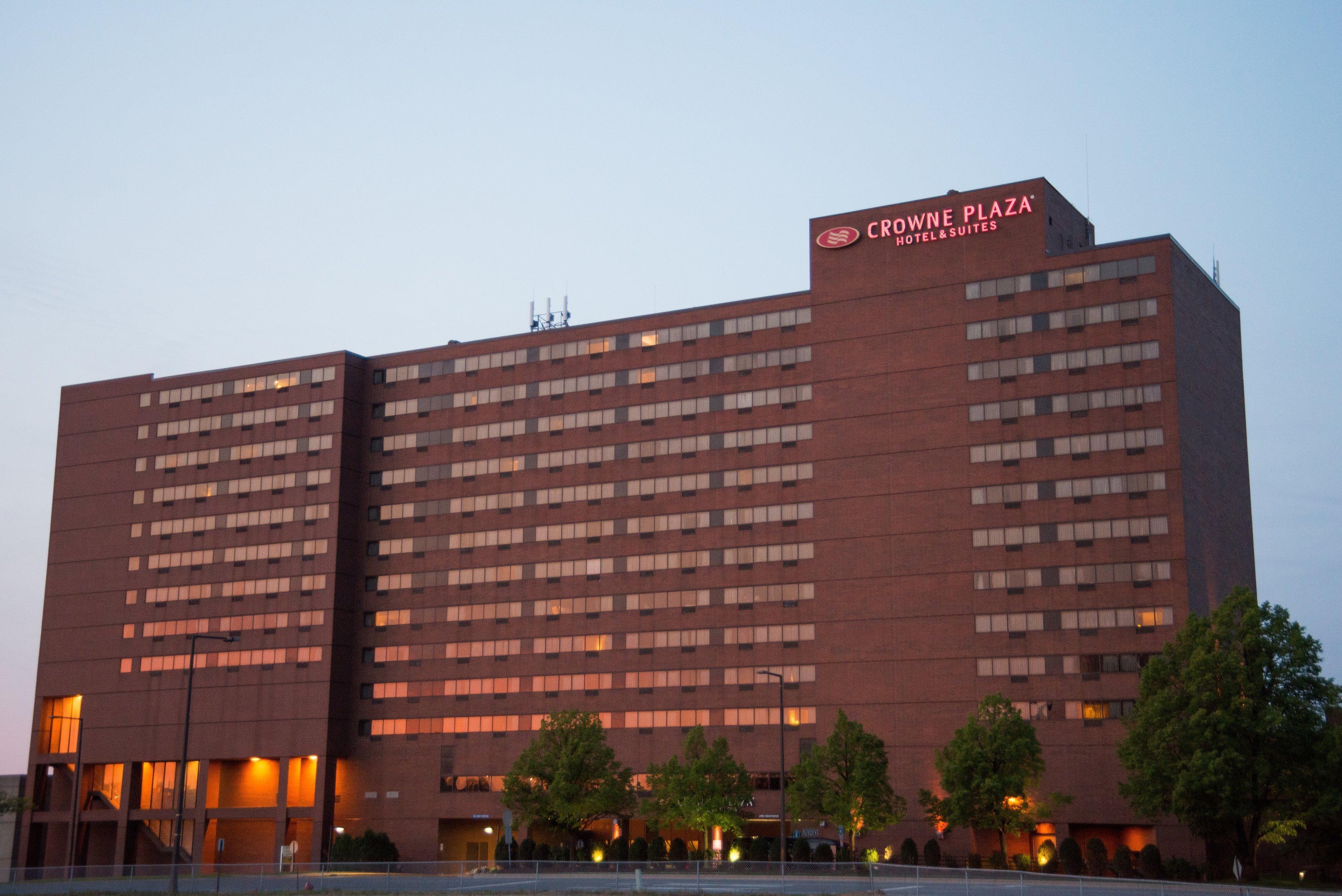 Crowne Plaza Suites Msp Airport - Mall Of America By Ihg Bloomington Exterior photo