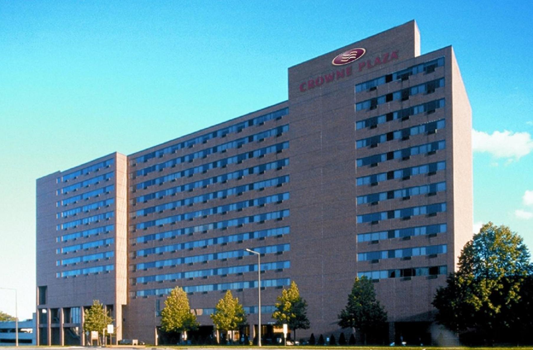 Crowne Plaza Suites Msp Airport - Mall Of America By Ihg Bloomington Exterior photo
